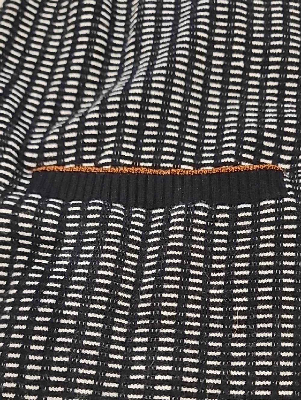 Jones New York Black and White Knit Long Cardigan - Picture 5 of 9